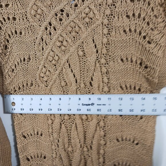 Cervelle Hand Knit Tan Sweater, Size Medium, Long Sleeve, Textured, Artisanal - Picture 11 of 16